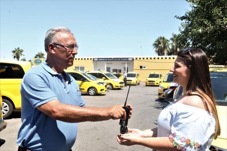 Yüksek lisanslı taksici Kübra: İlk geldiğim zaman herkes korkuyordu