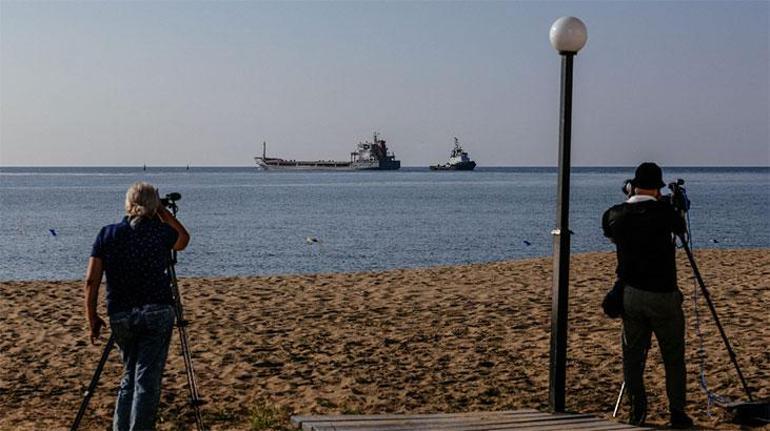 Ukraynadan çıkan 3 gemiden ilki İstanbul açıklarına ulaştı