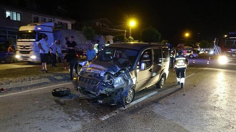 Düzcede feci kaza: 2 ölü, 3 yaralı