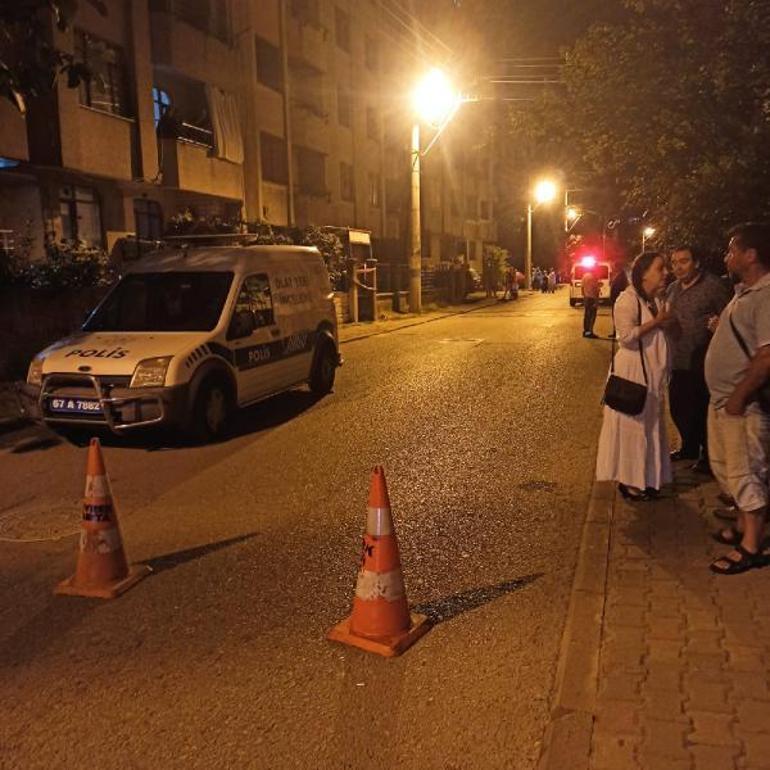 Zonguldakta dehşet dakikaları Komşularının boğazını kesti, polise baltayla direndi