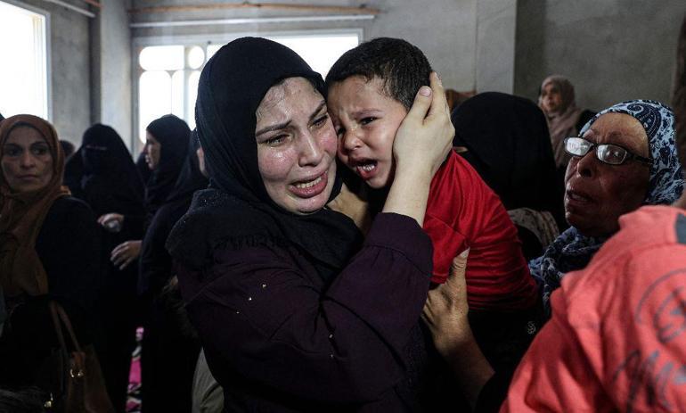Gazzedeki İsrail saldırılarında ölü sayısı artıyor