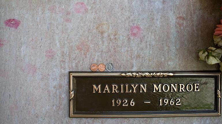 Yeğeni sessizliğini bozdu Marilyn Monroe reddedilmeseydi hayatta olabilirdi