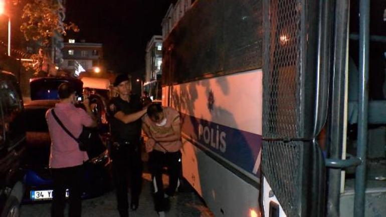Sultangazide kaçak göçmen operasyonu: 32 kişi yakalandı