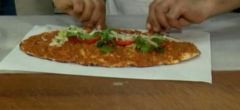 İstanbulda lahmacun fiyatı tartışması; Bağcılarda 15, Sultanahmette 40 lira