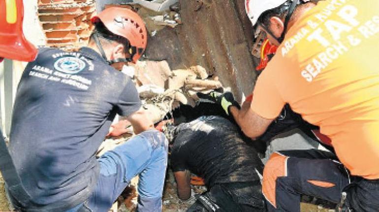 Dünyanın en uzun halayı Sivas’ta çekildi