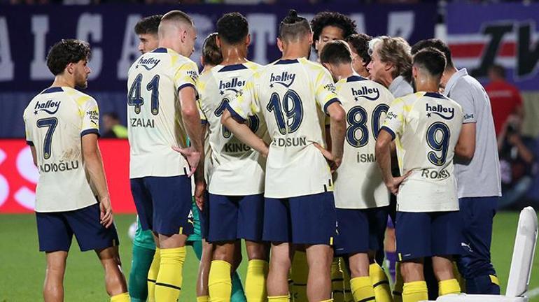 Austria Wien - Fenerbahçe maçında skandal olay Altay Bayındıra tokmak atıldı