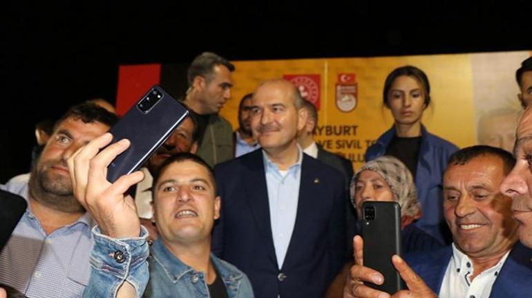 Bakan Soylu, muhtarlar ve STK temsilcileriyle bir araya geldi