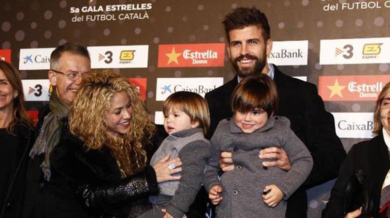 Gerard Pique rahat durmadı Shakira sonrası takım arkadaşının kız kardeşiyle görüntülendi