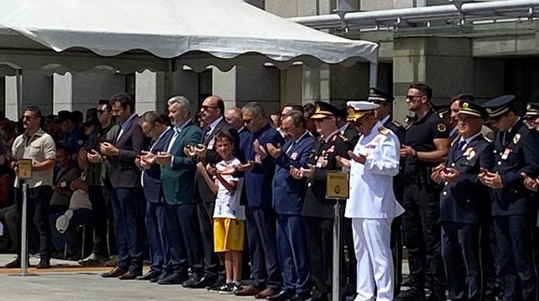 Şehit bekçi için İstanbul Emniyet Müdürlüğünde tören