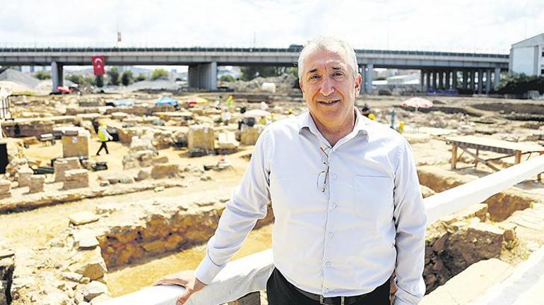 İSTANBUL ARKEOLOJİ MÜZELERI MÜDÜRÜ RAHMİ ASAL: “İSTANBUL’UN ALTI ÜSTÜNDEN KIYMETLİ”