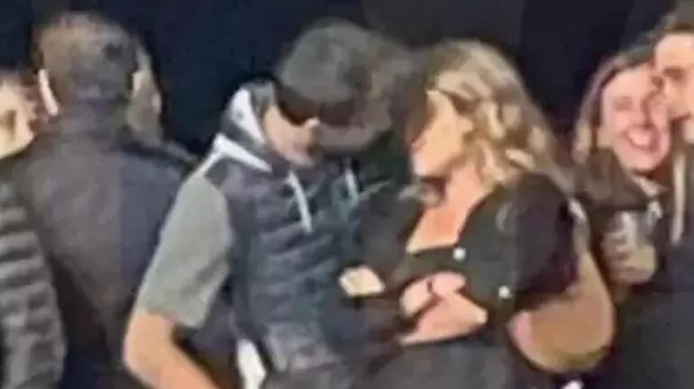 Gerard Pique ve sevgilisi kameralara yine yakalandı Shakiraya iki şart koştu
