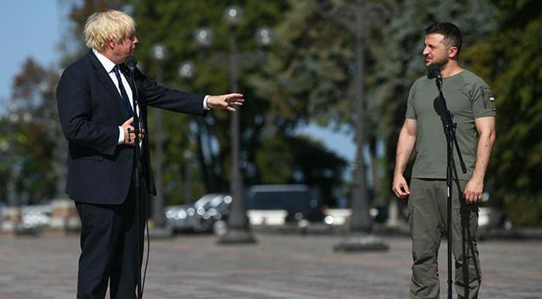 Boris Johnson’dan Ukraynaya sürpriz ziyaret Yeni kararı Kievden duyurdu