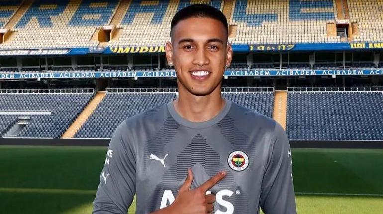 Fenerbahçede 2 ayrılık kapıda Genç sol kanat için transfer hamlesi