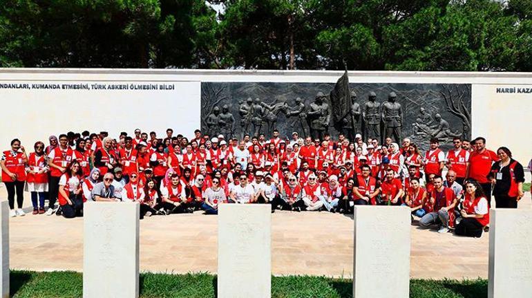 Türk Kızılaydan Halep Vapuru şehitleri için anı dalışı