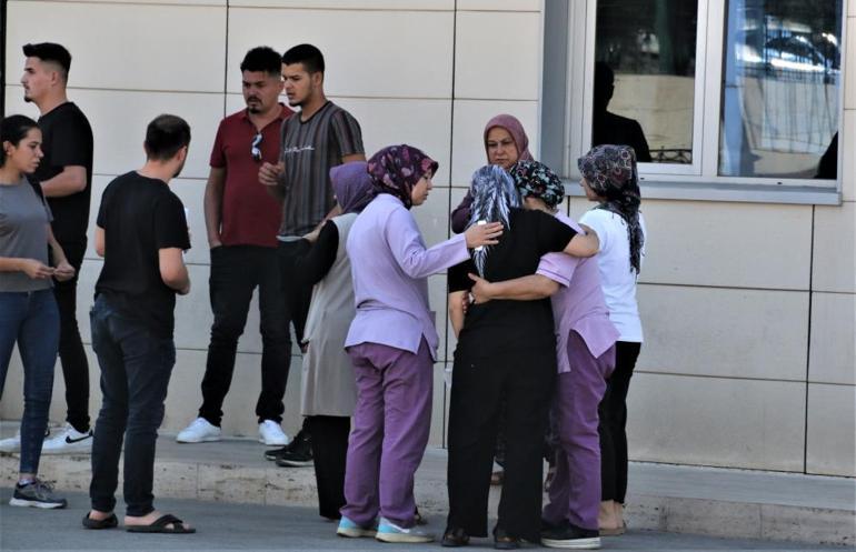 Otomobil takla attı, camdan fırlayan hukuk fakültesi öğrencisi Mine öldü