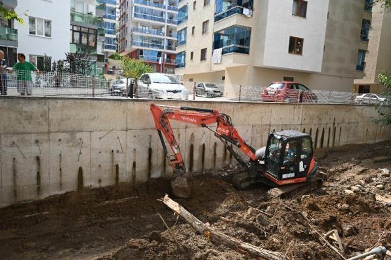 Mudanyada sel felaketinin yaraları sarılıyor