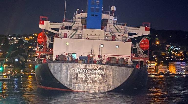 Bebek sahilinde karaya oturan gemi kurtarıldı: İstanbul Boğazı gemi trafiğine açıldı