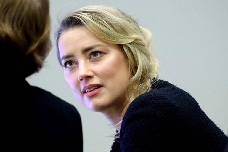 Doug Stanhopetan Johnny Deppe destek: Amber Heard onu manipüle ediyordu