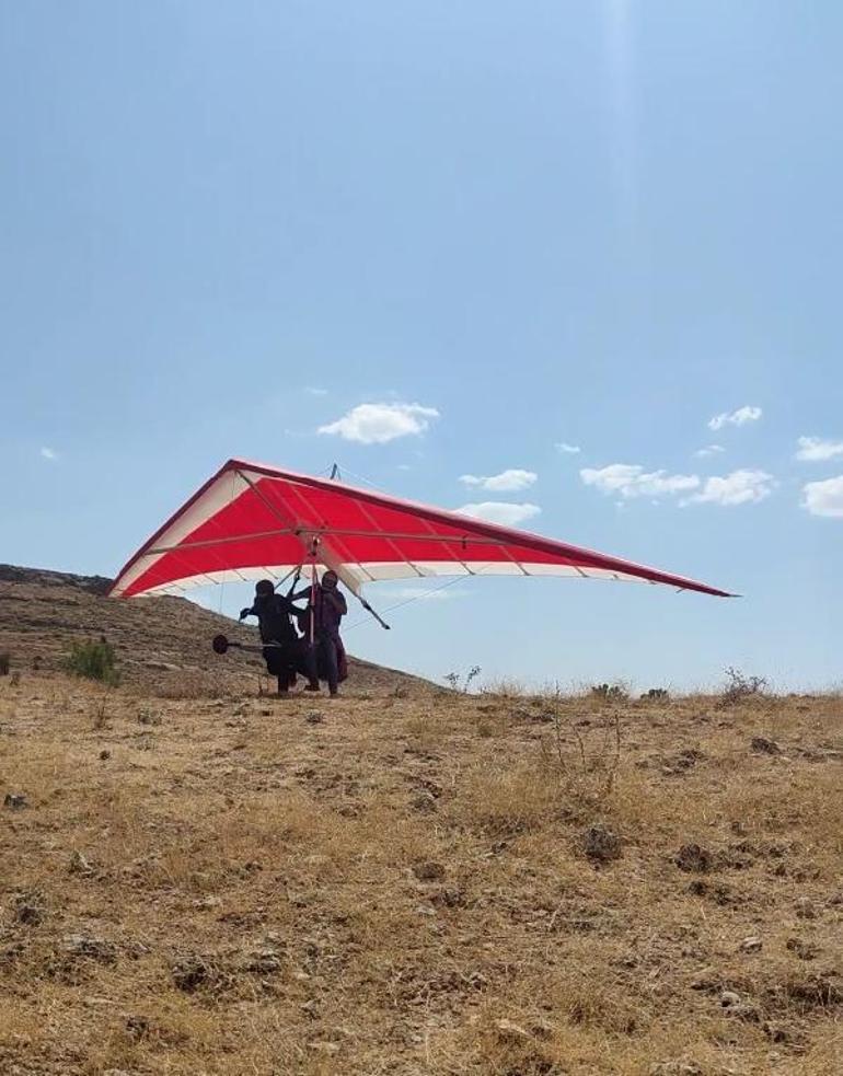 Batman’da yelken kanat, kara yoluna düştü: 2 ölü