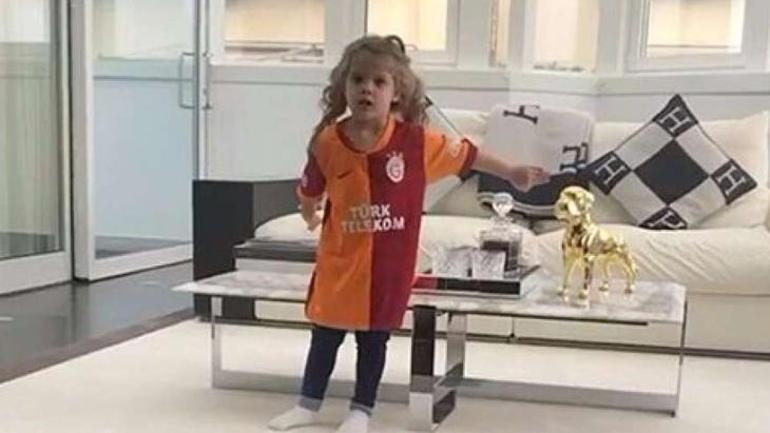 Icardi bugün Galatasaray için İstanbula geliyor Kaan transferi askıda