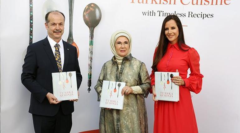 Emine Erdoğan, Asırlık Tariflerle Türk Mutfağı kitabının tanıtım etkinliğinde konuştu