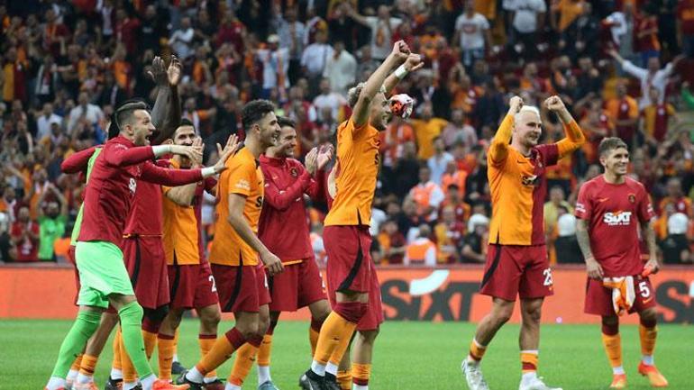 Bomba transferler sonrası övgü: Bravo, büyük iş yaptılar Galatasaraya para akacak