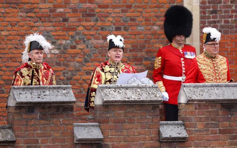 İngilterede tarihi an Charles resmen Kral... Kraliçenin cenaze töreninin tarihi belli oldu