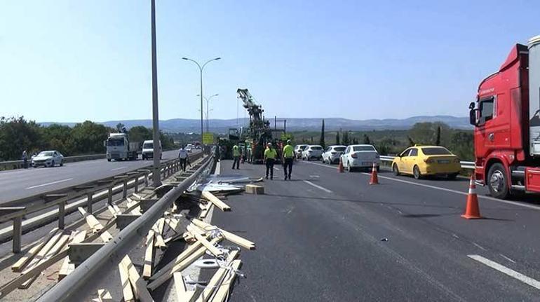 TEMde kamyonet devrildi İşte bölgedeki son durum