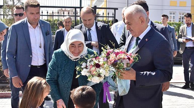 Binalı Yıldırım: Masalar kuruluyor, dağılıyor ama biz her gün yeni proje paylaşıyoruz