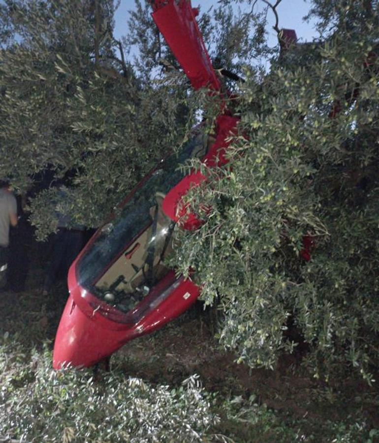 Motor arızası yapan gyrocopter zeytinliğe zorunlu iniş yaptı