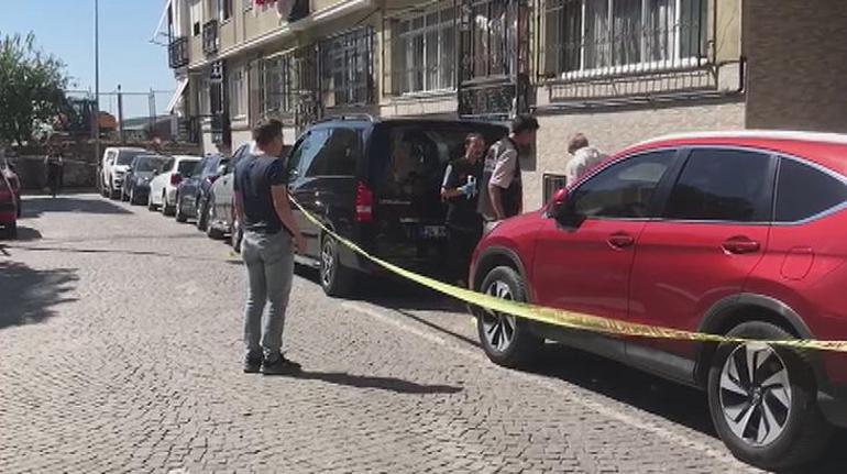 Son dakika... İstanbulda katil avı Başakşehirde 2 kişiyi öldürüp Fatihte 2 polisi vurdu