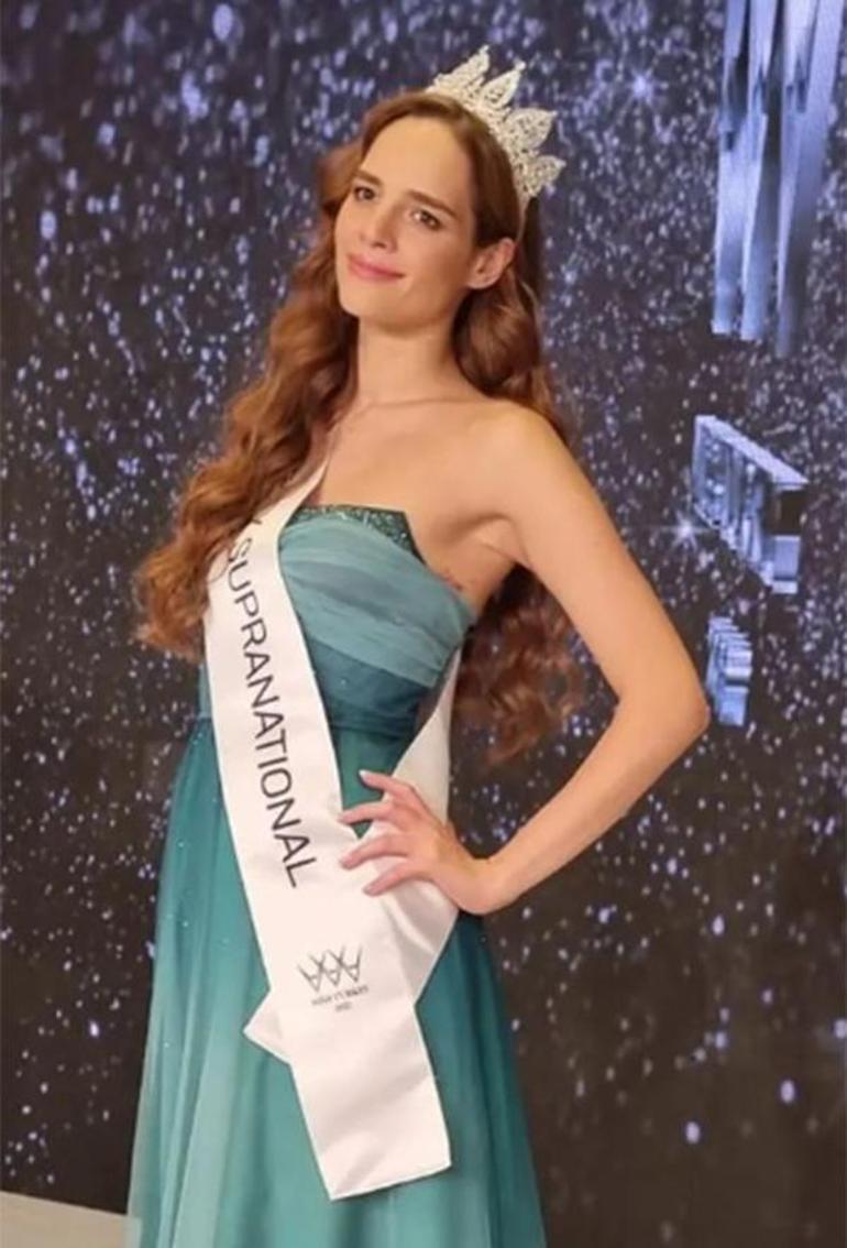 Demet Akalından olay Miss Turkey yorumu Neşe Erberkten cevap gecikmedi