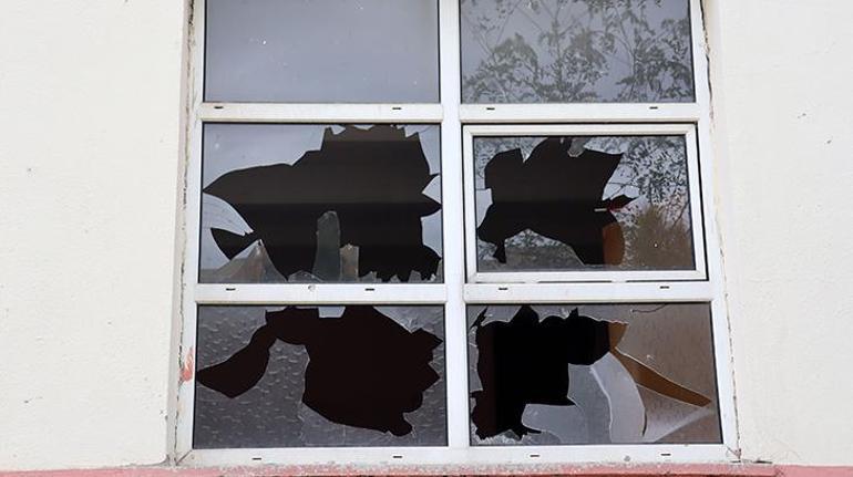 Boşaltılan okul binası ekipleri alarma geçirdi
