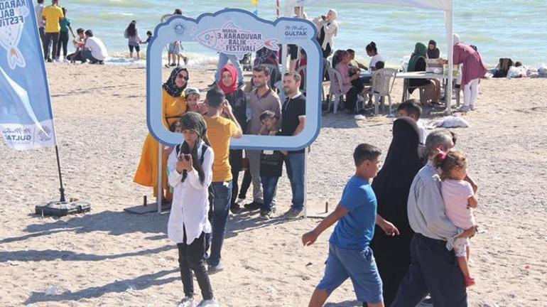 Mersinliler balığa doydu, festivalde tam 10 ton balık ekmek dağıtıldı