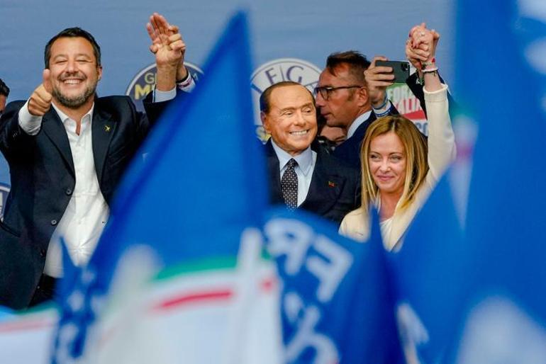 Giorgia Meloni kimdir İtalyanın ilk kadın başbakanı olmaya giden aşırı sağcı siyasetçi