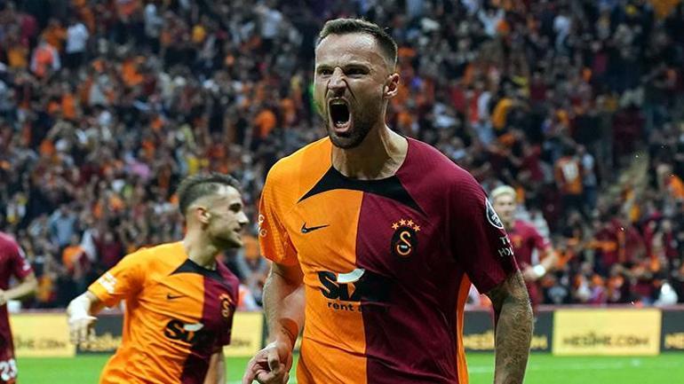 Galatasarayda yeni transfer geldiği gibi gidiyor Ciddi talip çıktı