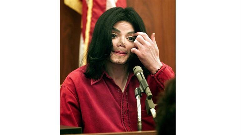 Otopsi raporunda da çıkmıştı Micheal Jacksonın 50 yıllık estetik sırrı