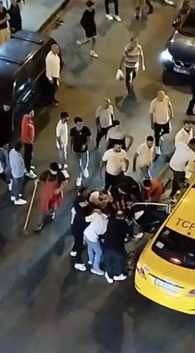 İstanbul’da dehşet anları kamerada: Saldırıda vurulan adam yere yığıldı
