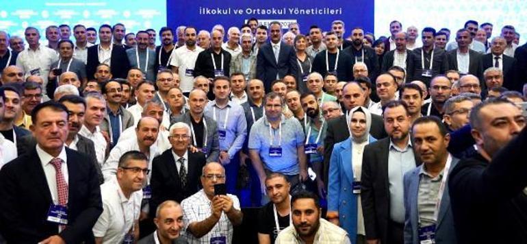 Bakan Özer: Eğitim sistemi öğretmeni kadar güçlü