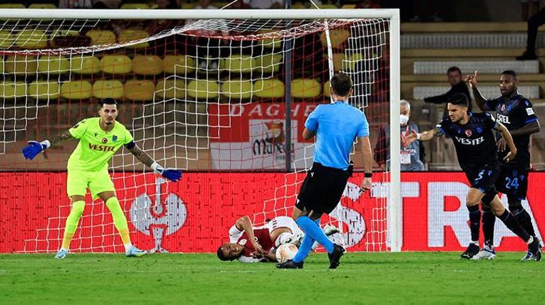 Monaco - Trabzonspor maçına Gürcü hakem damga vurdu Kırmızı kart ve penaltı kararı