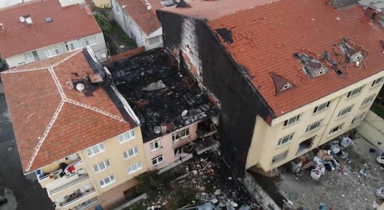 Kadıköy’de patlamanın yaşandığı bina harabeye döndü