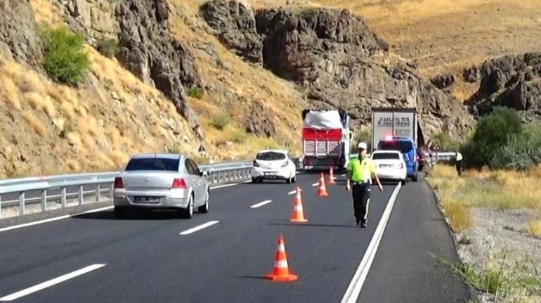 Hidrojen peroksit paniği TIRdan yola düştü, ekipler teyakkuza geçti