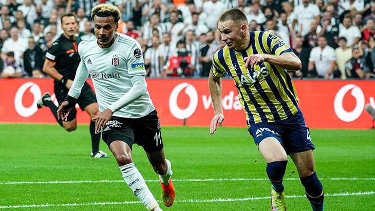Dikkat çeken Szalai sözleri: Fenerbahçede kalmasına şaşırdım