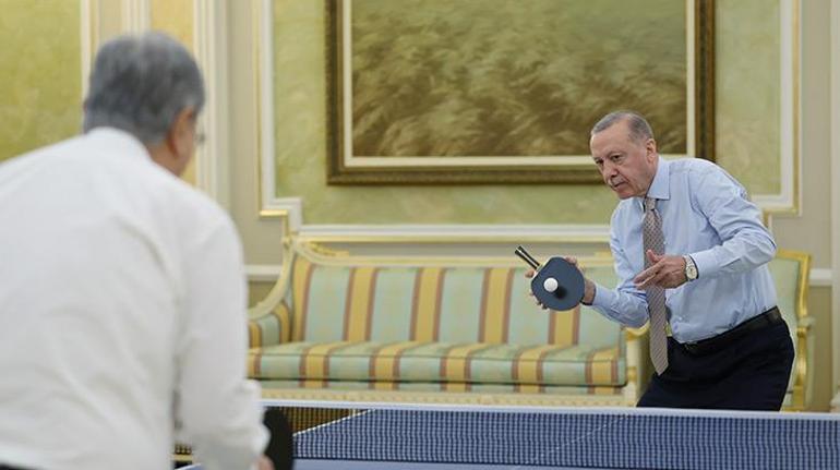 Cumhurbaşkanı Erdoğana Astanada devlet nişanı: Benim için büyük sürpriz oldu