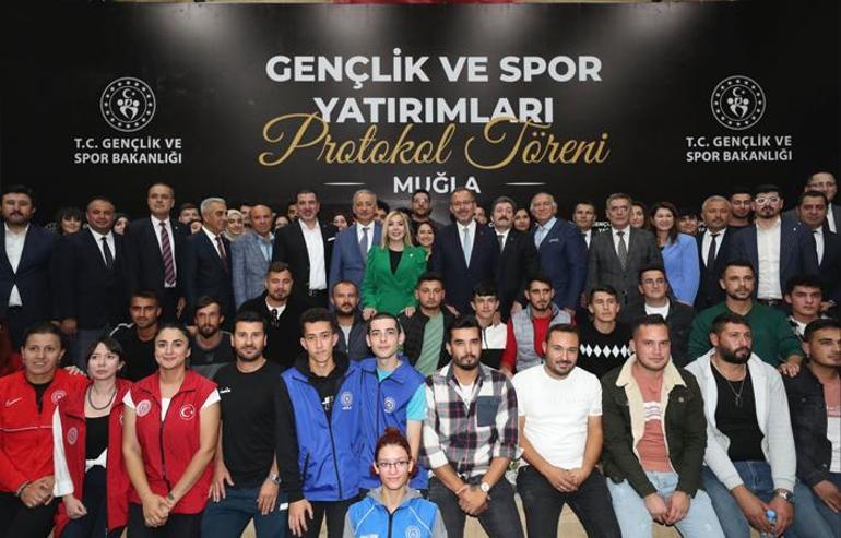 Bakan Kasapoğlu: Her alanda olduğu gibi sporda da çıtası en yukarıda olan bir Türkiye var