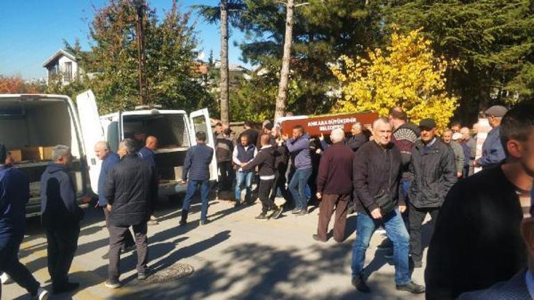 Polis memurunun öldürdüğü eşi ve kayınpederi toprağa verildi