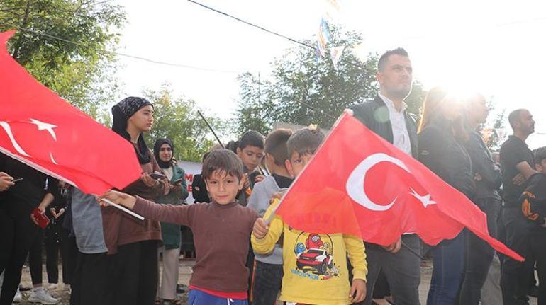 Bakan Soylu Licede vatandaşlarla bir araya geldi