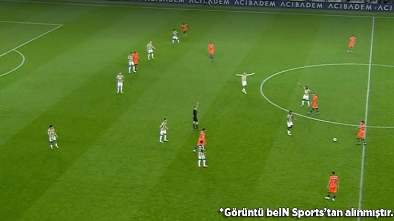 Fenerbahçe - Başakşehir maçında tartışmalı pozisyon Penaltı yorumu: VAR karışamaz ama hakem bunu görmeli