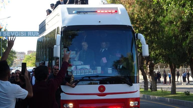 Erdoğan, Diyarbakır Anneleri ile bir araya geldi