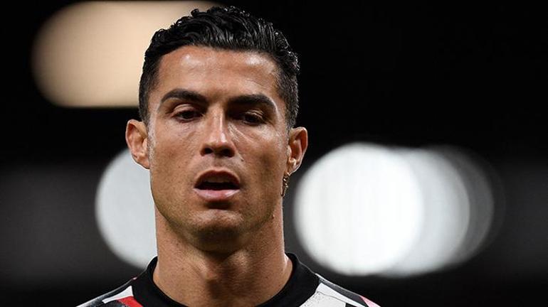 Cristiano Ronaldonun yeni adresi Manchester United kadro dışı bıraktı, transfer iddiası